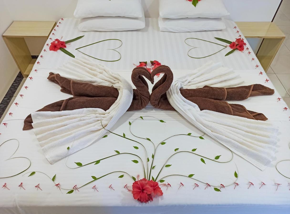 Sky Inn Thoddoo Dış mekan fotoğraf