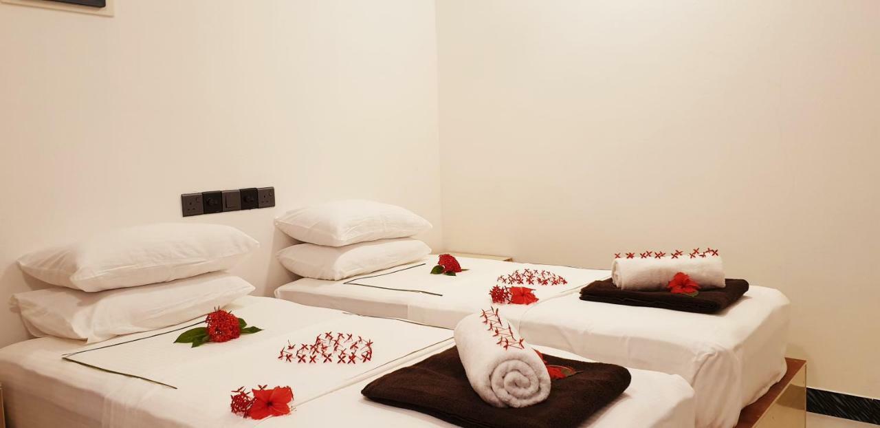 Sky Inn Thoddoo Dış mekan fotoğraf