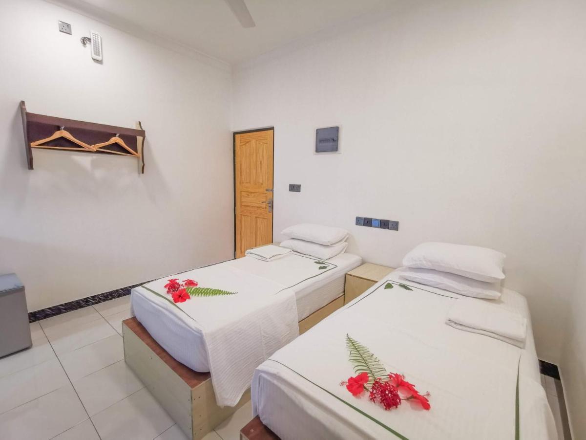 Sky Inn Thoddoo Dış mekan fotoğraf