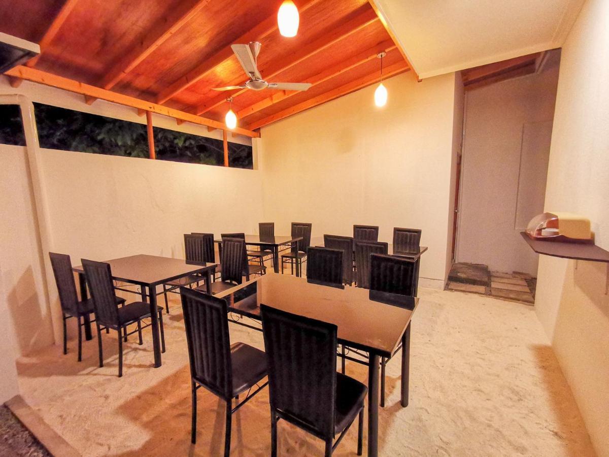 Sky Inn Thoddoo Dış mekan fotoğraf